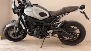 Yamaha XSR 900 ABS (2016 - 20)  (7)