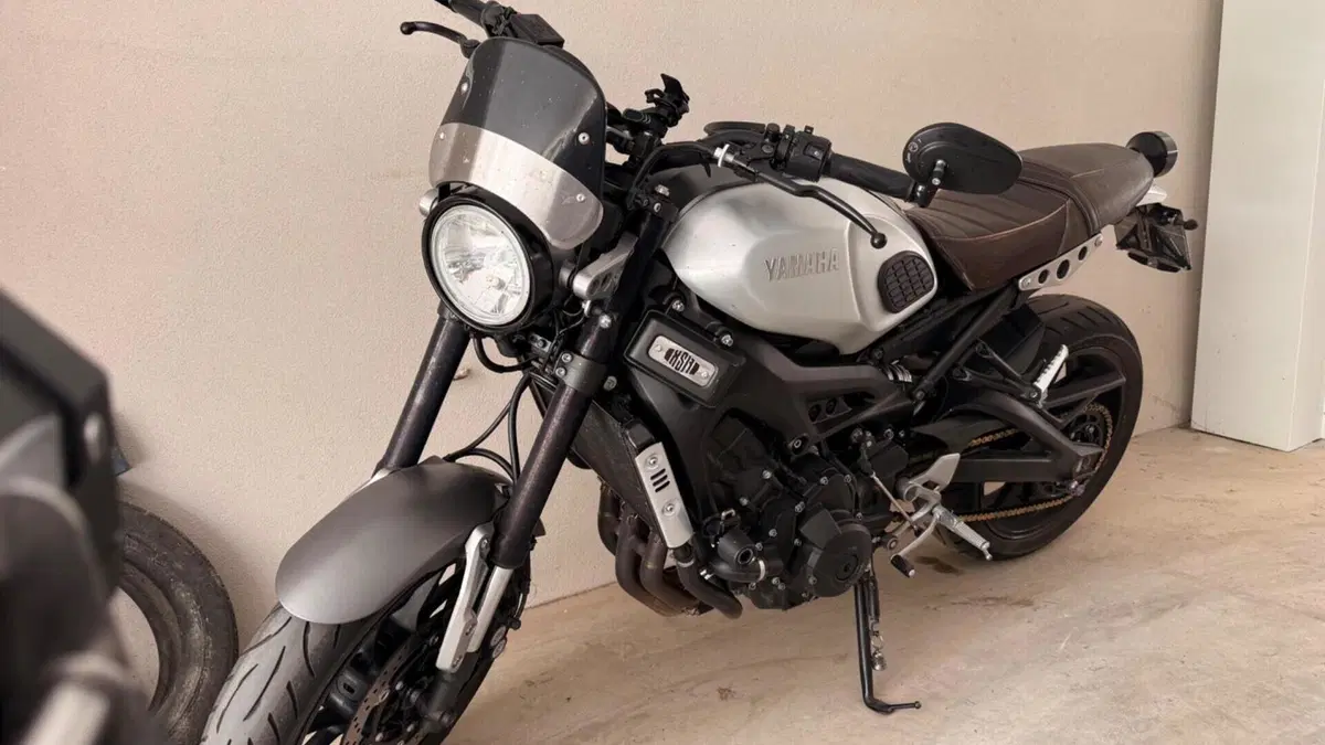 Yamaha XSR 900 ABS (2016 - 20)  (8)
