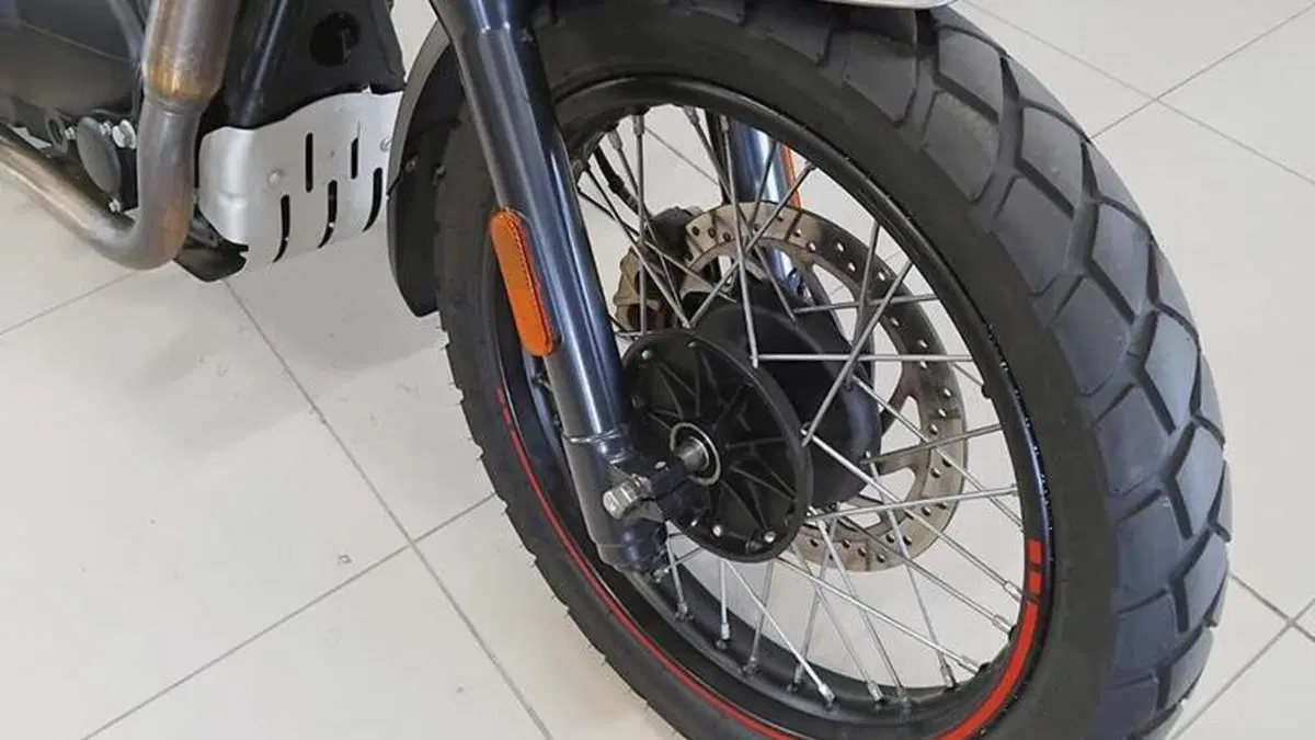 Royal Enfield Scram 411 (2022 - 24)  (8)
