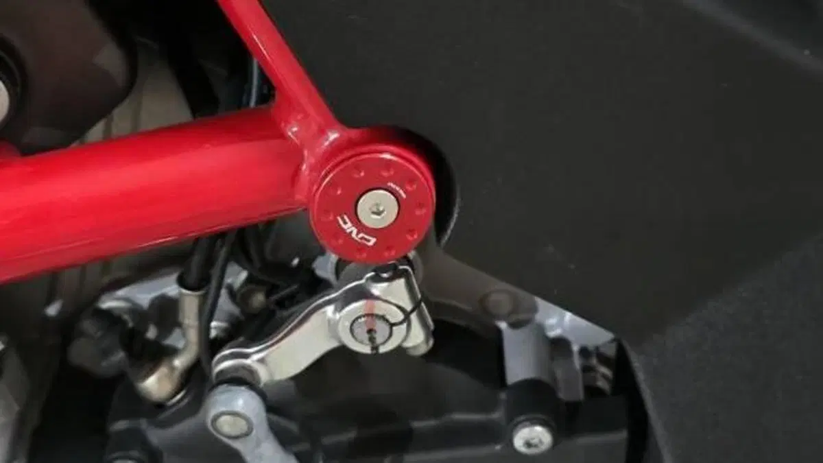 MV Agusta Turismo Veloce 800 Lusso (2014 - 16)  (11)