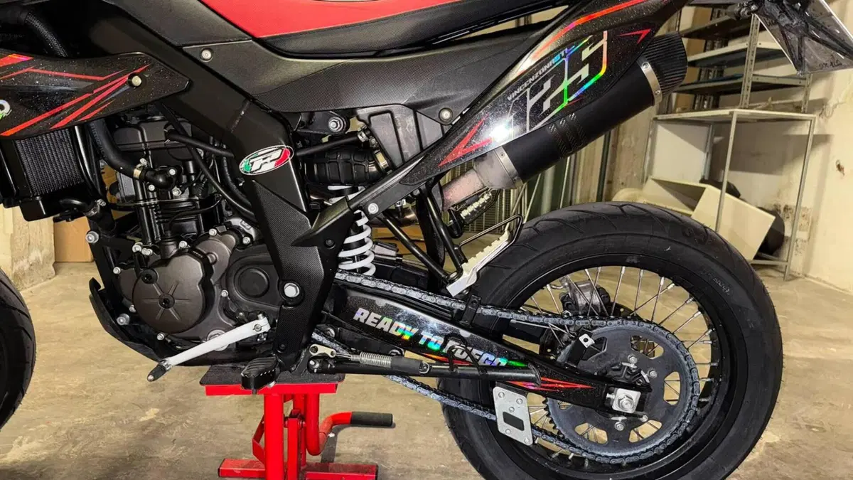 Aprilia SX 125 (2021 - 24)  (2)