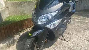 Yamaha T-Max 500 (2008 - 12)  (2)
