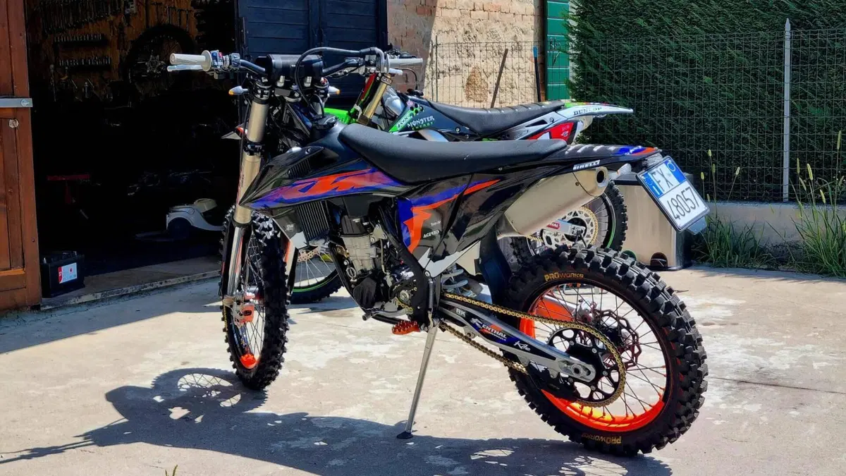 KTM 450 SMR (2026)  (6)
