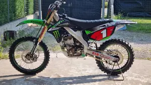 Kawasaki KX250F (2008) 