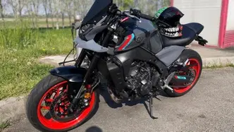 Yamaha MT-09 (2021 - 23) usata