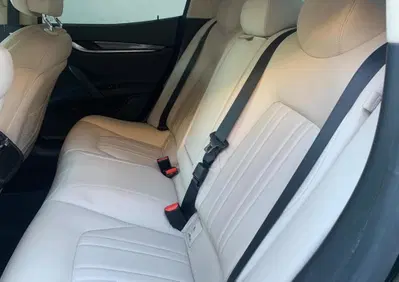 Maserati Ghibli Ghibli V6 (9)