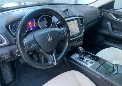 Maserati Ghibli Ghibli V6 (11)