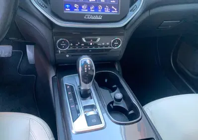 Maserati Ghibli Ghibli V6 (12)