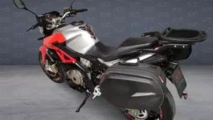 Aprilia Shiver 750 (2010 - 16)  (4)