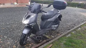 Aprilia Sportcity 250  (3)