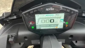 Aprilia Tuono 660 Factory (2022 - 24)  (6)