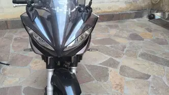 Yamaha FZ6 Fazer (2004 - 07) usata