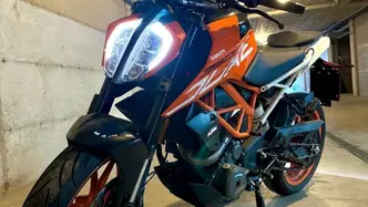 KTM 390 Duke (2021 - 23) usata