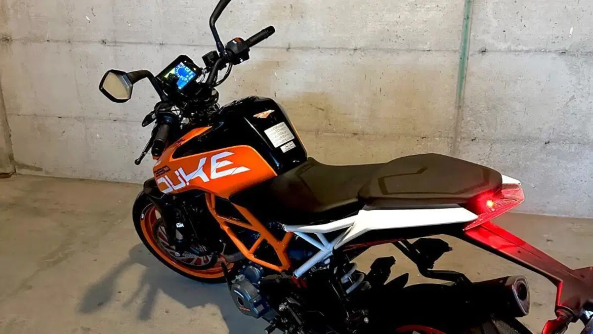 KTM 390 Duke (2021 - 23)  (4)