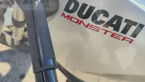 Ducati Monster 696 Plus (2007 - 14)  (4)