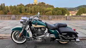 Harley-Davidson 1584 Road King Classic (2007 - 11) - FLHRCI 