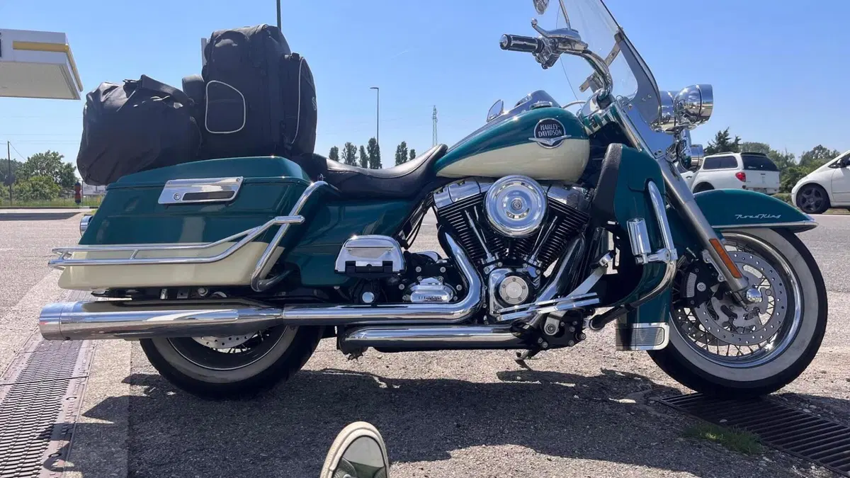 Harley-Davidson 1584 Road King Classic (2007 - 11) - FLHRCI  (7)