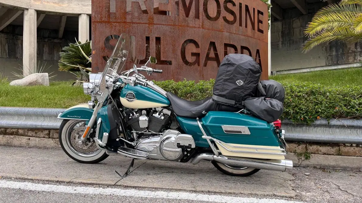 Harley-Davidson 1584 Road King Classic (2007 - 11) - FLHRCI  (8)