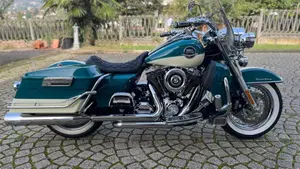 Harley-Davidson 1584 Road King Classic (2007 - 11) - FLHRCI  (10)