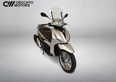 Piaggio Beverly 400 ABS-ASR (2021 - 24) - Annuncio 10047023