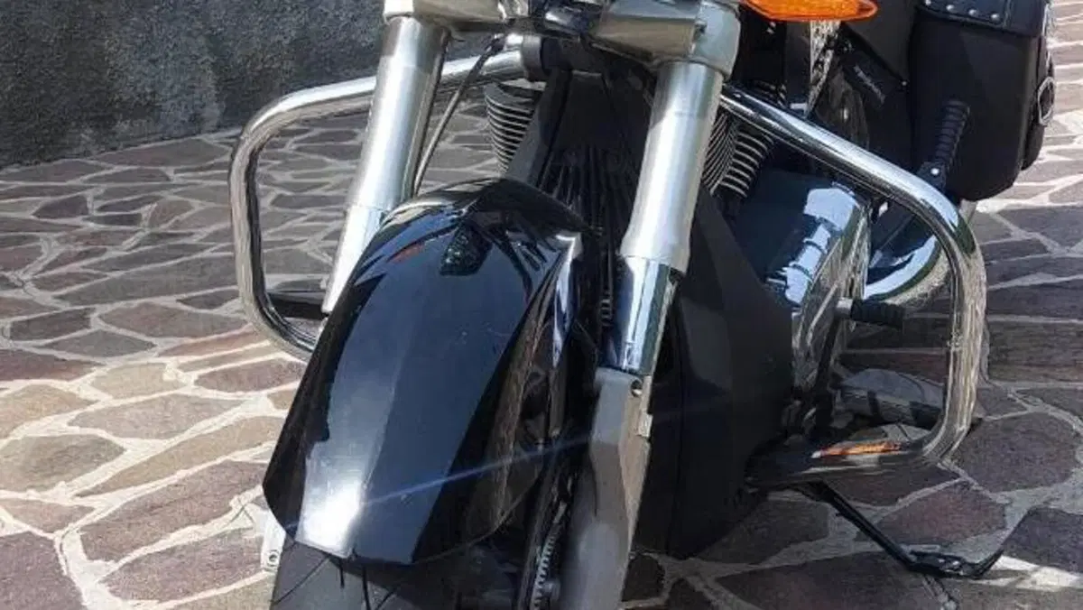Victory Cross Roads Hard Bags (2011 - 14)  (3)