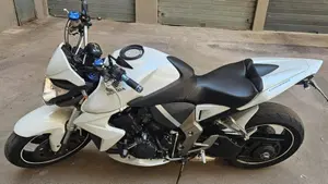 Honda CB 1000 R (2008 - 10)  (9)