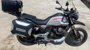 Moto Guzzi V85 TT (2021 - 23)  (5)