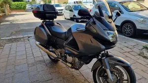 Honda Deauville 700 ABS  (2)