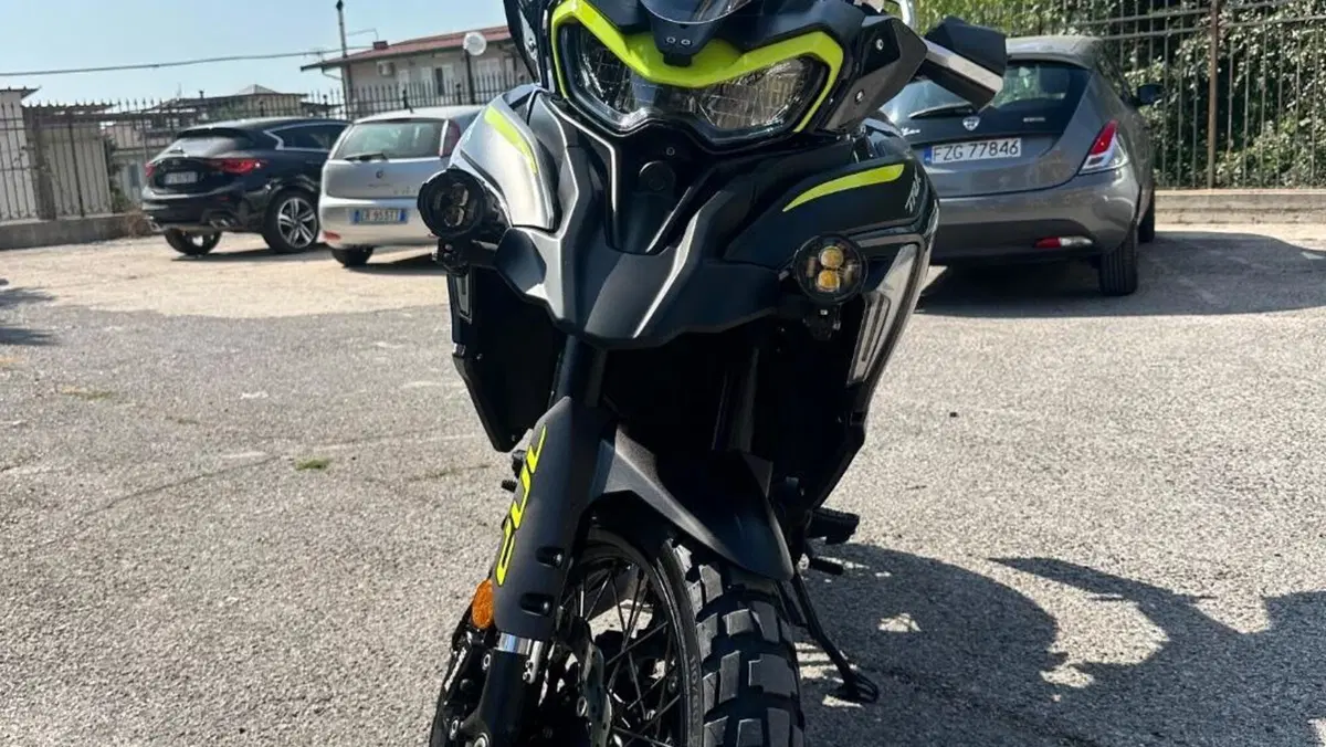 Benelli TRK 702X (2023 - 25)  (2)