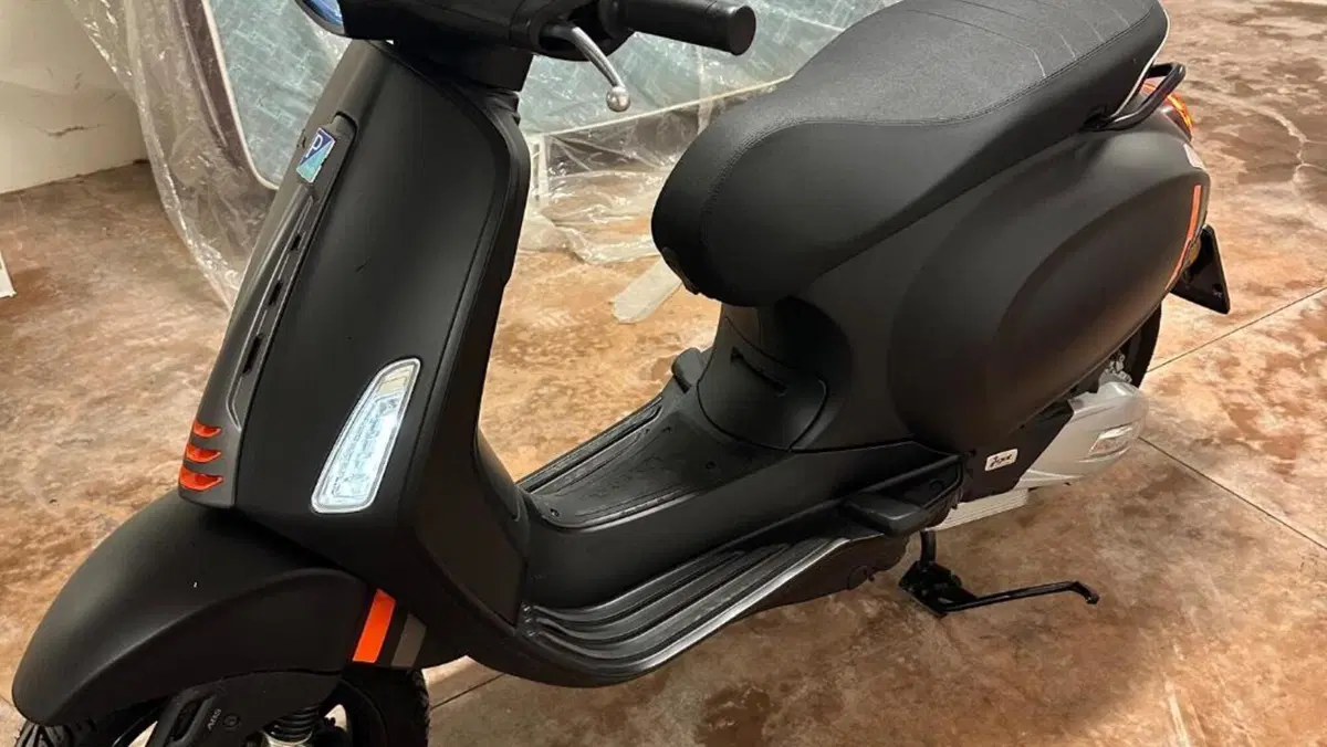 Vespa Sprint 125 S (2023 - 25)  (2)
