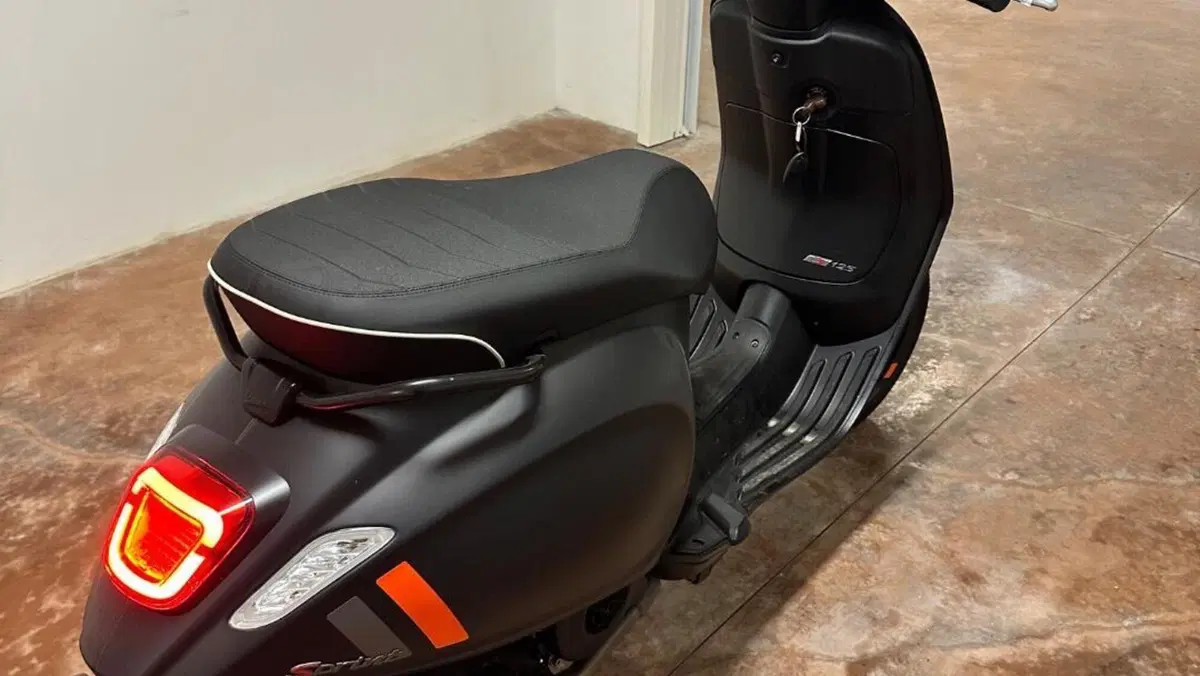 Vespa Sprint 125 S (2023 - 25)  (5)