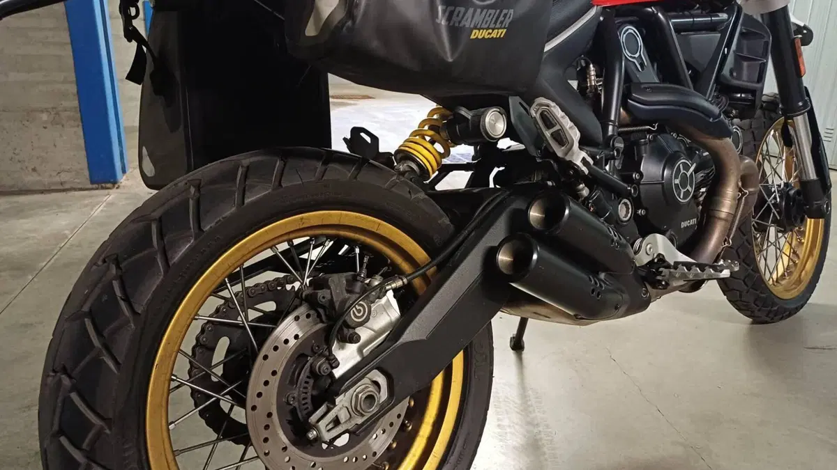 Ducati Scrambler 800 Desert Sled (2017 - 20)  (6)