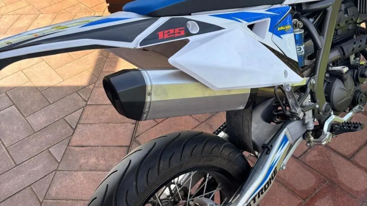 Valenti Racing SM 125 Z (2023 - 26)  (3)
