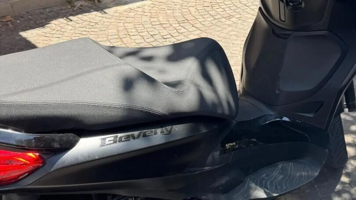 Piaggio Beverly 310 (2025 - 26)  (2)
