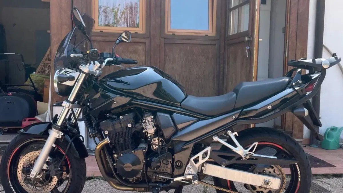 Suzuki GSF 650 Bandit (2005 - 06)  (4)