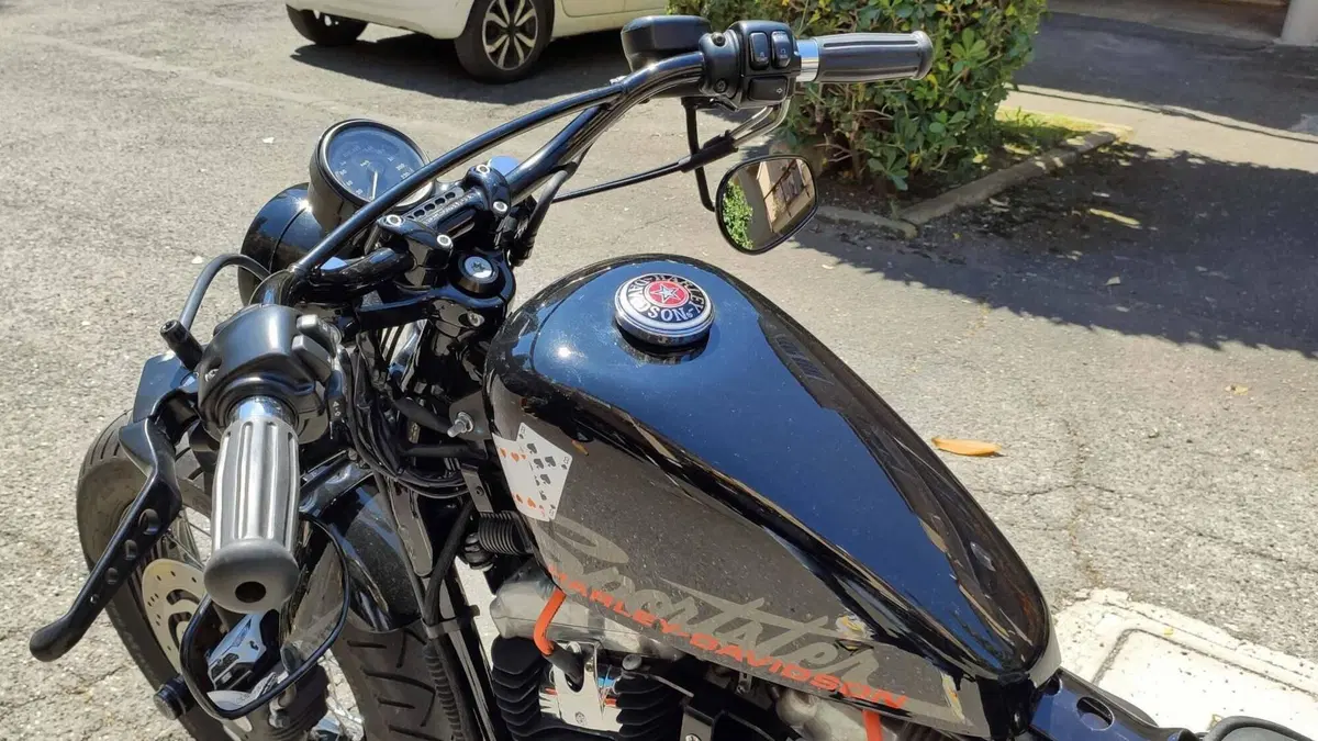 Harley-Davidson 1200 Forty-Eight (2010 - 15)  (5)