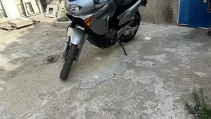 Honda Transalp XL 650V (2000 - 04)  (5)