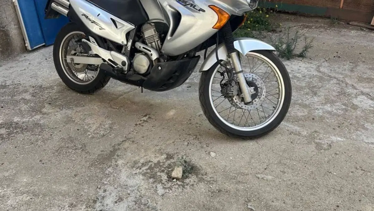 Honda Transalp XL 650V (2000 - 04)  (6)
