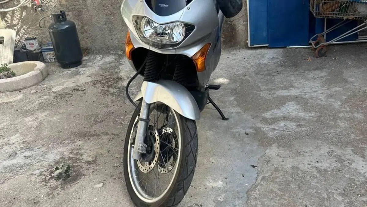 Honda Transalp XL 650V (2000 - 04)  (8)