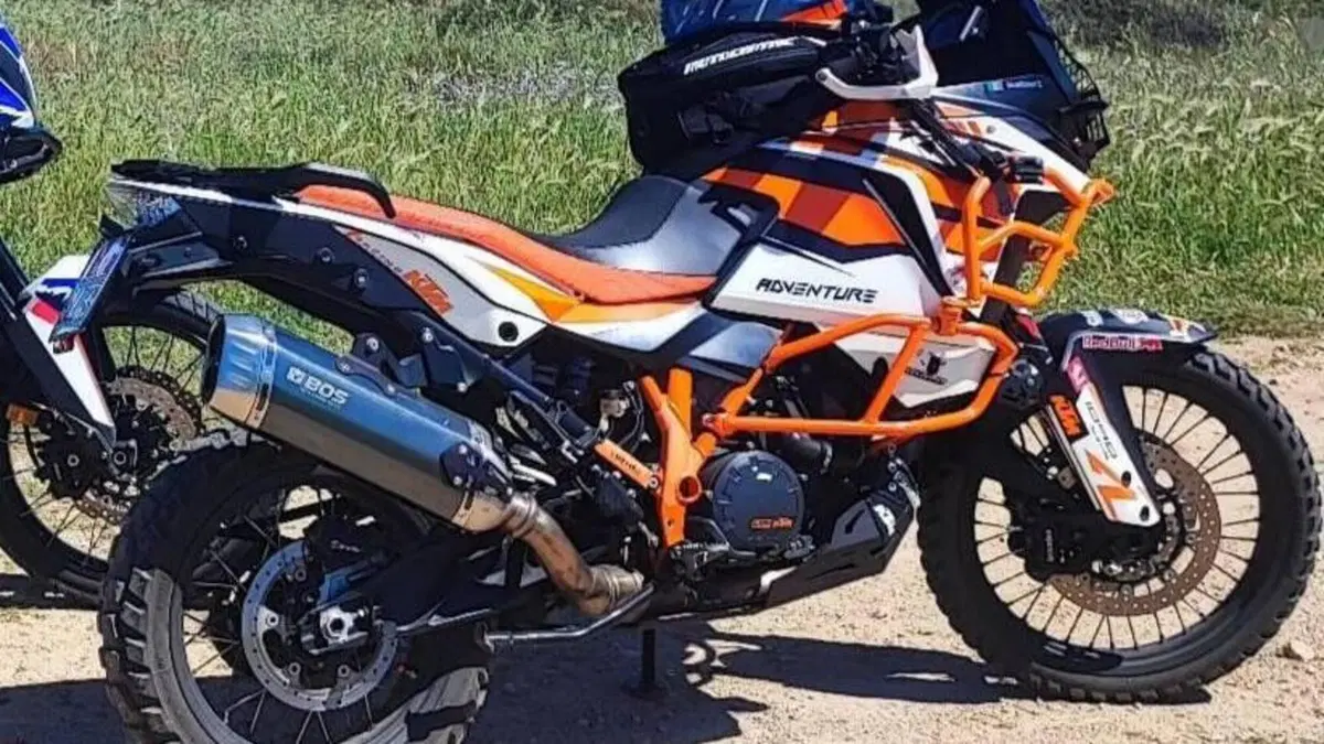 KTM 1090 Adventure R (2017 - 19)  (3)