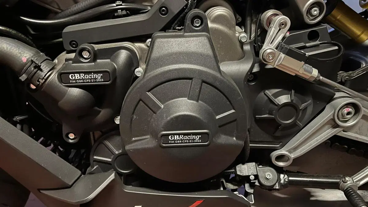 Aprilia Tuono 660 Factory (2022 - 24)  (3)