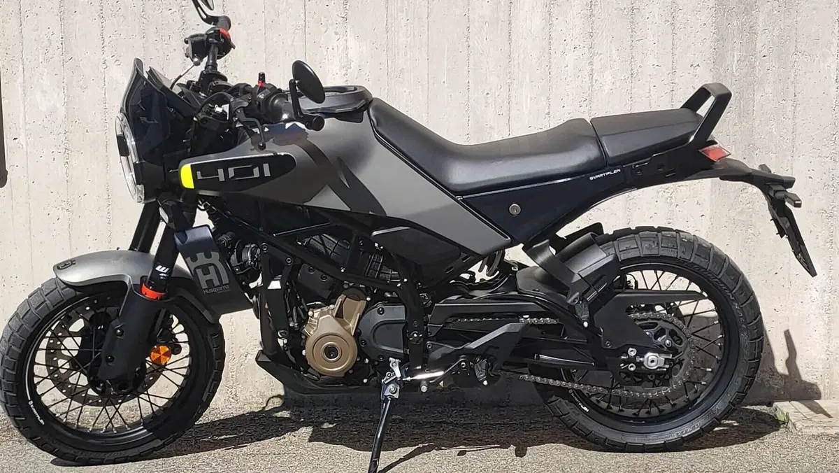 Husqvarna Svartpilen 401 (2024 - 26)  (5)