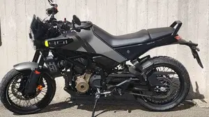 Husqvarna Svartpilen 401 (2024 - 26)  (5)