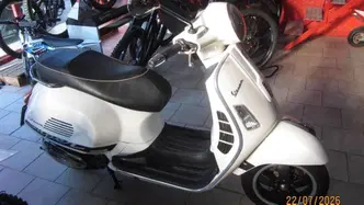 Vespa GTS 300 Super ABS (2014 - 16) usata