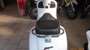Vespa GTS 300 Super ABS (2014 - 16)  (6)