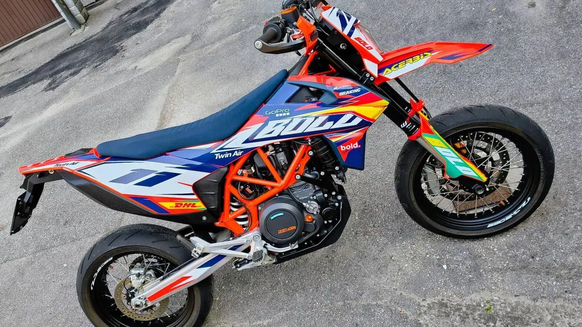 KTM 690 SMC R (2023 - 25)  (7)