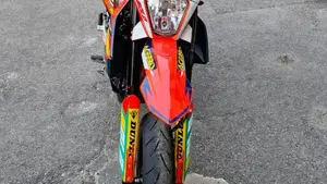 KTM 690 SMC R (2023 - 25)  (5)