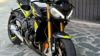 Triumph Street Triple 765 Moto2 (2026) usata