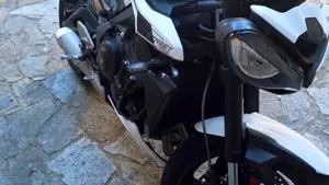 Triumph Street Triple 765 R (2023 - 26)  (3)