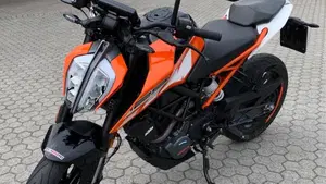 KTM 125 Duke ABS (2017 - 20)  (2)